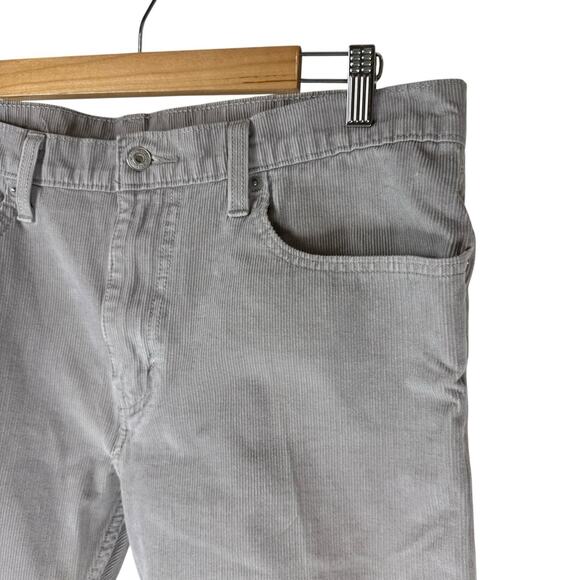 Levis Shorts Mens 36 Grey Corduroy Cut Offs Hemmed Chino Vintage Inspired - Picture 3 of 13